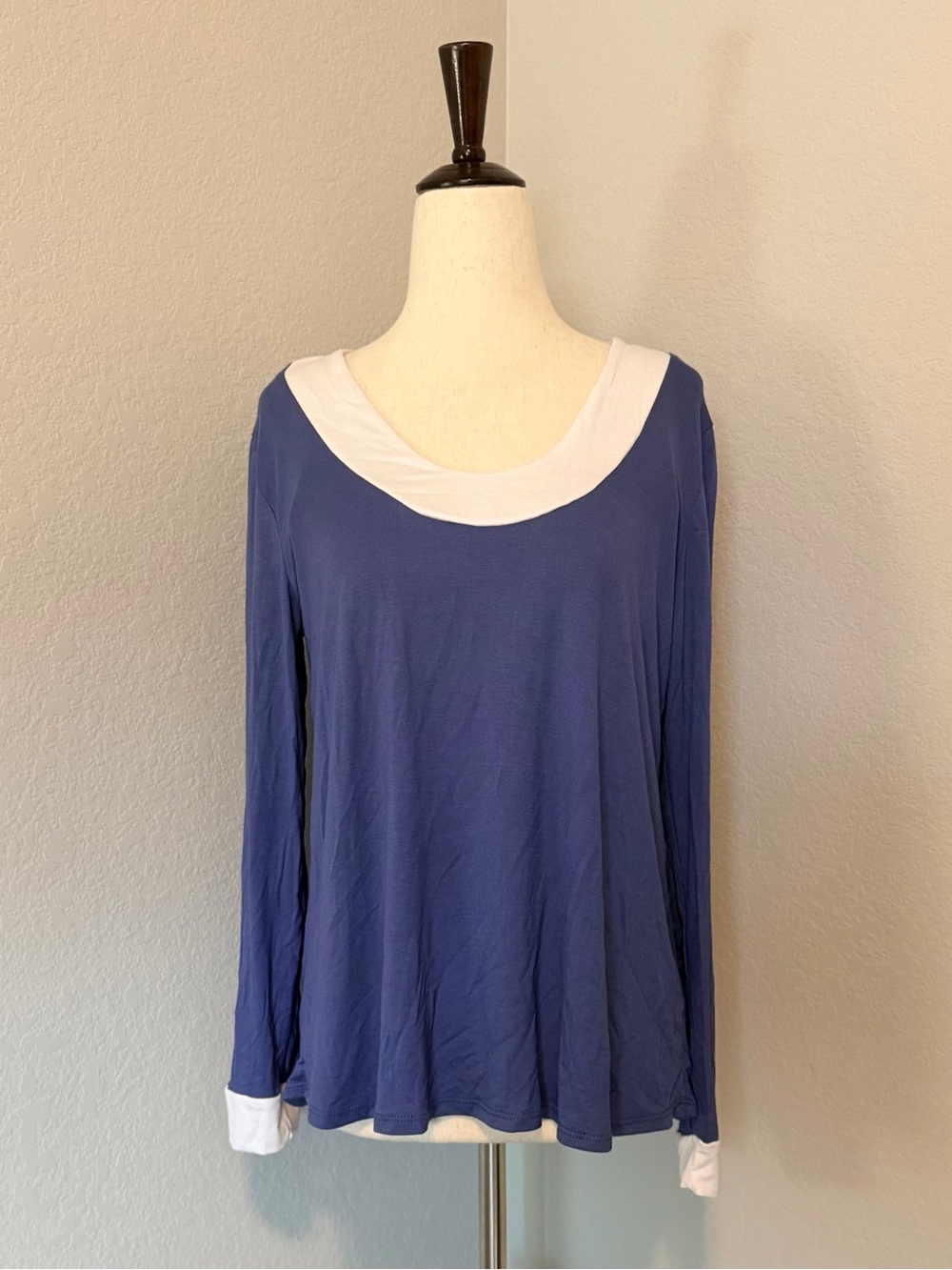 Moxy Evolution Modwear Blue Layered Top w/ Built-In Bra - M